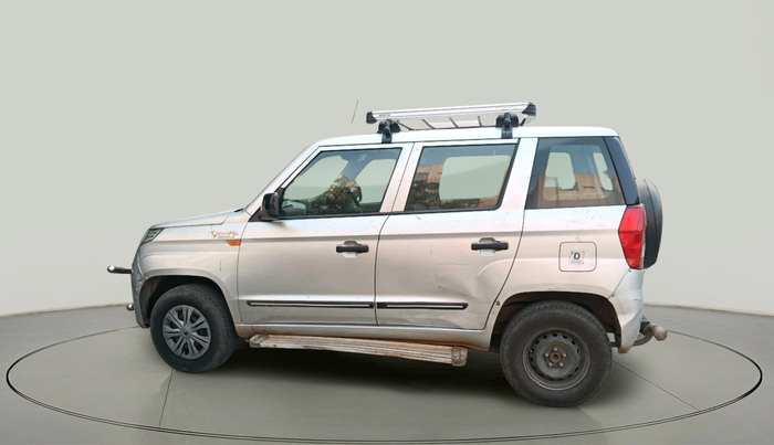 2016 Mahindra TUV300 T4 PLUS, Diesel, Manual, 1,08,519 km, exterior