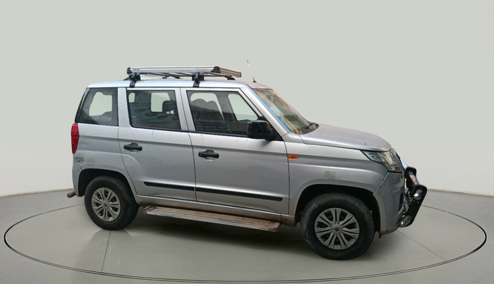 2016 Mahindra TUV300 T4 PLUS, Diesel, Manual, 1,08,519 km, exterior