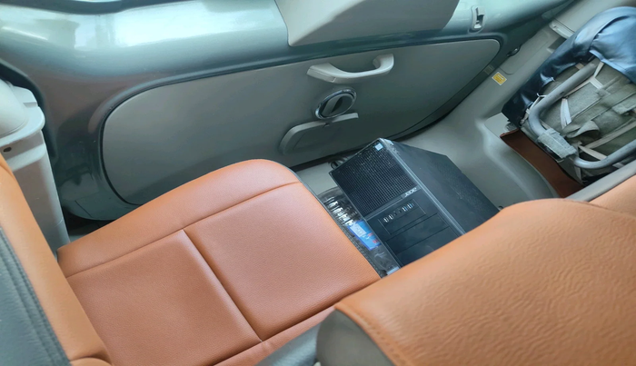 2014 Mahindra Quanto C8, Diesel, Manual, 87,439 km, interior