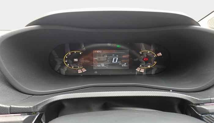 2025 Tata Curvv Pure Plus 1.5 Diesel 6MT, Diesel, Manual, 8,000 km, interior