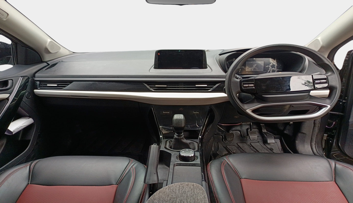 2025 Tata Curvv Pure Plus 1.5 Diesel 6MT, Diesel, Manual, 8,000 km, interior