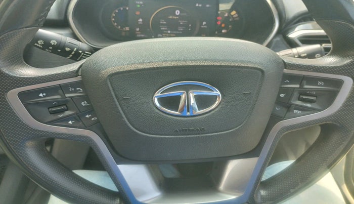 2023 Tata Safari XZA PLUS O 6STR, Diesel, Automatic, 23,741 km, interior