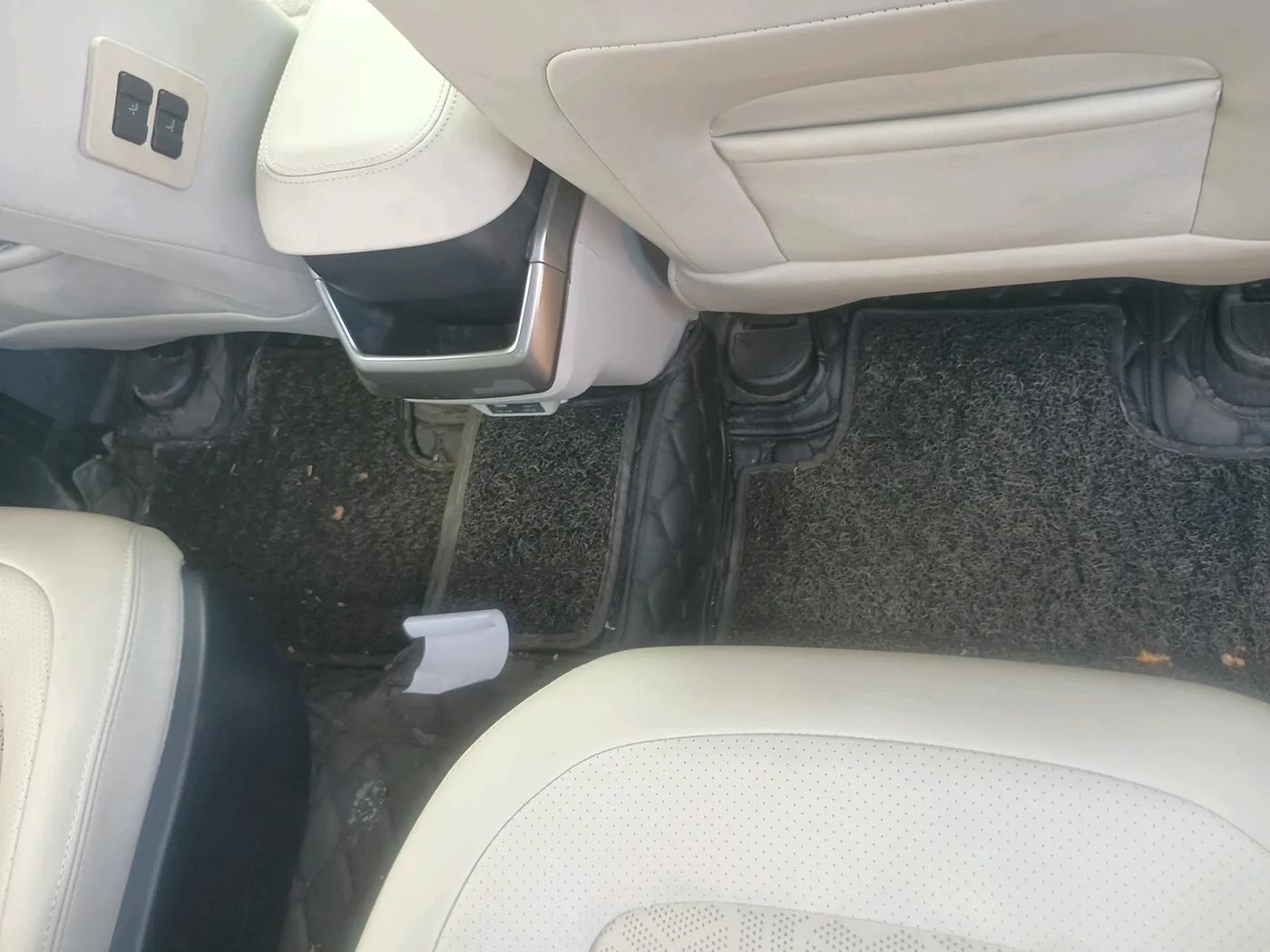 2023 Tata Safari XZA PLUS O 6STR, Diesel, Automatic, 23,741 km, interior