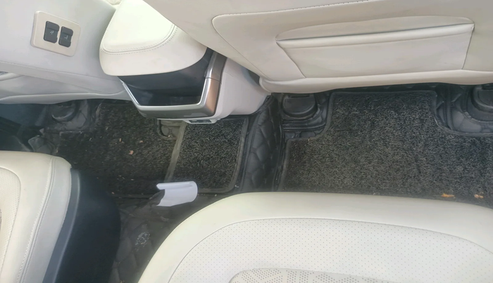 2023 Tata Safari XZA PLUS O 6STR, Diesel, Automatic, 23,741 km, interior