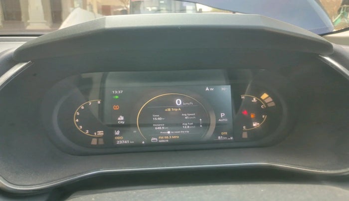 2023 Tata Safari XZA PLUS O 6STR, Diesel, Automatic, 23,741 km, interior