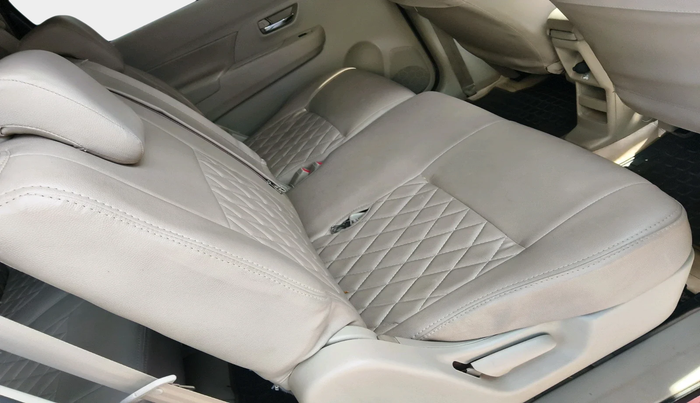 2021 Maruti Ertiga ZXI SHVS, Petrol, Manual, 35,365 km, interior