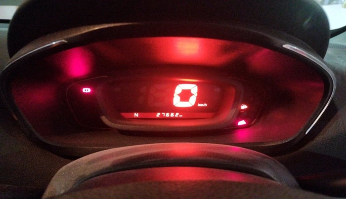 2017 Renault Kwid RXT 1.0 AMT, Petrol, Automatic, 27,662 km, interior