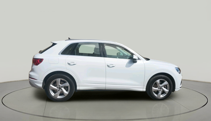 2022 Audi Q3 PREMIUM PLUS 40 TFSI, Petrol, Automatic, 22,997 km, exterior