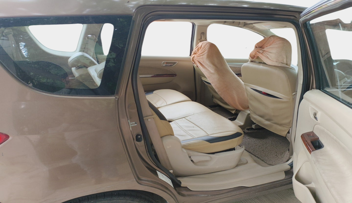 2012 Maruti Ertiga ZDI, Diesel, Manual, 81,477 km, interior