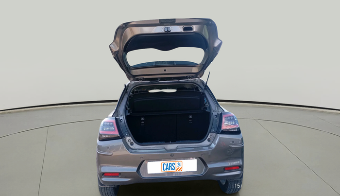 2024 Maruti Swift ZXi AMT, Petrol, Automatic, 28,710 km, exterior