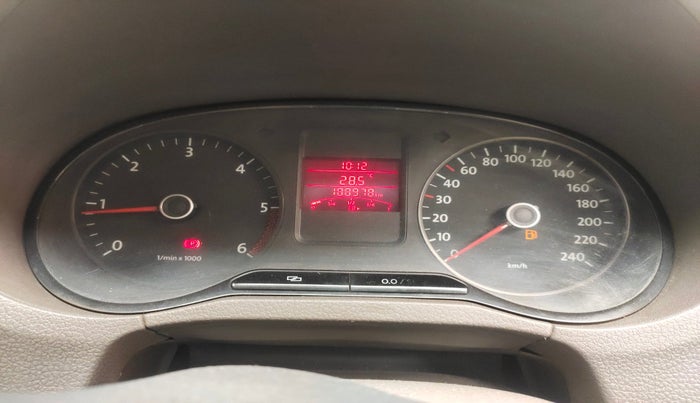 2012 Volkswagen Vento TRENDLINE DIESEL 1.6, Diesel, Manual, 1,88,978 km, interior