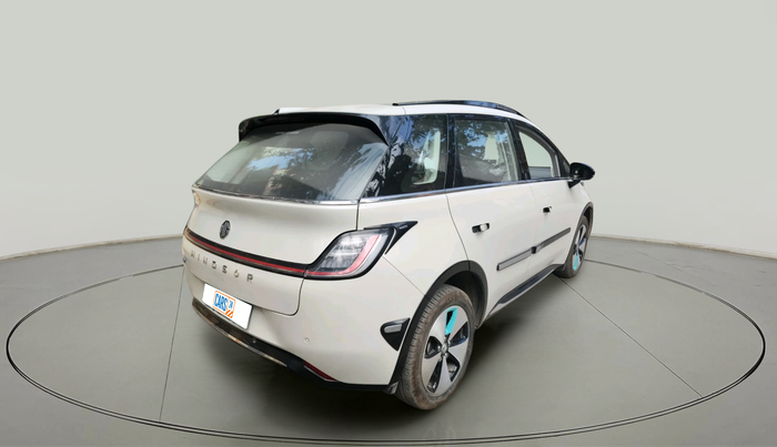 2024 MG Windsor EV Essence, Electric, Automatic, 25,910 km, exterior