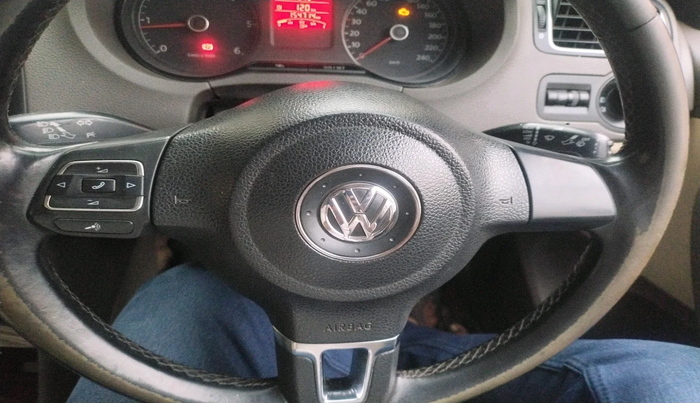 2012 Volkswagen Vento HIGHLINE DIESEL 1.6, Diesel, Manual, 1,54,714 km, interior