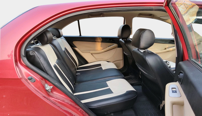 2011 Tata Indica Vista VX QUADRAJET, Diesel, Manual, 1,09,001 km, interior