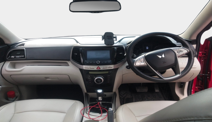 2023 Mahindra XUV300 W8 (O) 1.5 DIESEL AMT, Diesel, Automatic, 63,461 km, interior