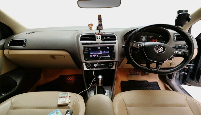 2018 Volkswagen Vento HIGHLINE PLUS 1.5 AT 16 ALLOY, Diesel, Automatic, 1,03,865 km, interior