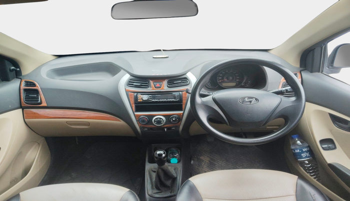 2014 Hyundai Eon ERA +, Petrol, Manual, 60,901 km, interior