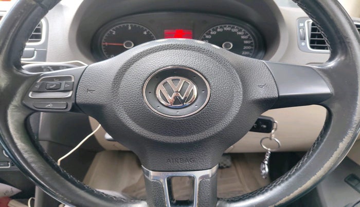 2014 Volkswagen Vento HIGHLINE DIESEL 1.6, Diesel, Manual, 93,827 km, interior