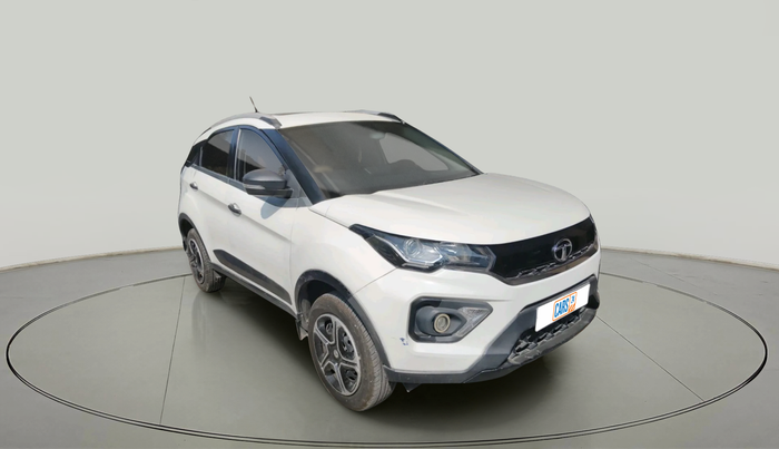 2021 Tata NEXON XM SUNROOF PETROL, Petrol, Manual, 18,923 km, exterior