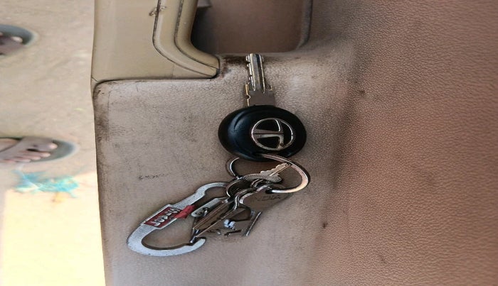 2011 Tata Indica Vista LS TDI, Diesel, Manual, 78,991 km, interior