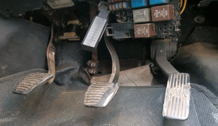 2014 Mahindra XUV500 W8, Diesel, Manual, 1,62,090 km, interior