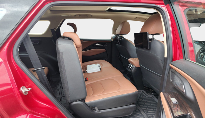 2023 MG HECTOR PLUS SAVVY PRO 1.5 TURBO CVT 7 STR, Petrol, Automatic, 14,200 km, interior