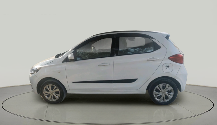 2017 Tata Tiago XT (O) PETROL, Petrol, Manual, 1,31,922 km, exterior