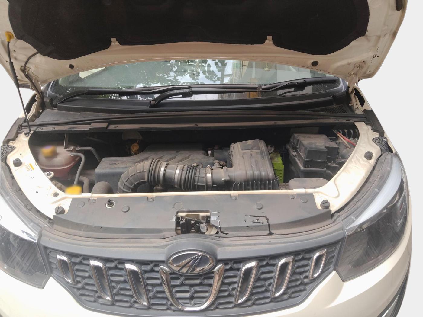 2019 Mahindra MARAZZO M8 7 STR, Diesel, Manual, 53,269 km, exterior