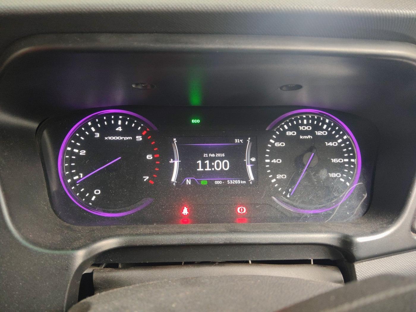 2019 Mahindra MARAZZO M8 7 STR, Diesel, Manual, 53,269 km, interior