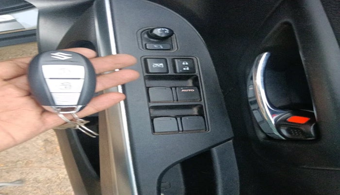 2018 Maruti S Cross ALPHA 1.3, Diesel, Manual, 1,04,181 km, interior