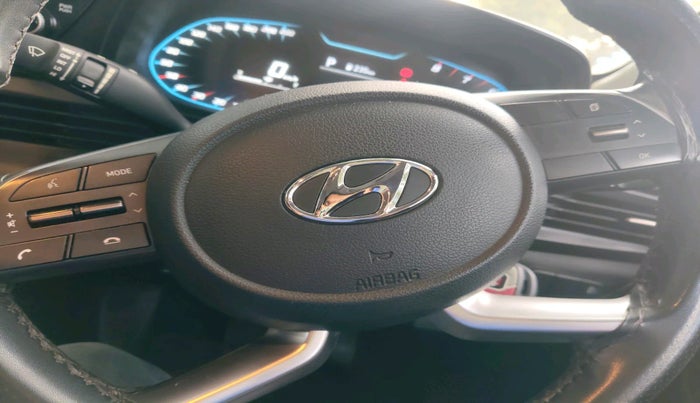 2021 Hyundai NEW I20 SPORTZ 1.2 AT, Petrol, Automatic, 37,411 km, interior