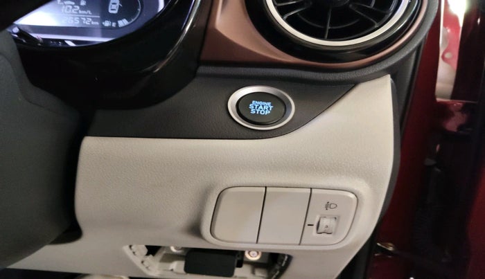 2020 Hyundai AURA SX PLUS 1.2 AMT, Petrol, Automatic, 26,572 km, interior