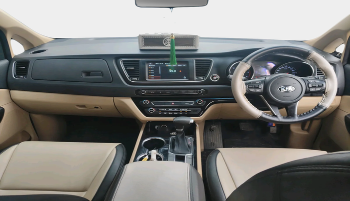 2020 KIA CARNIVAL PREMIUM 2.2 8 STR, Diesel, Automatic, 63,245 km, interior