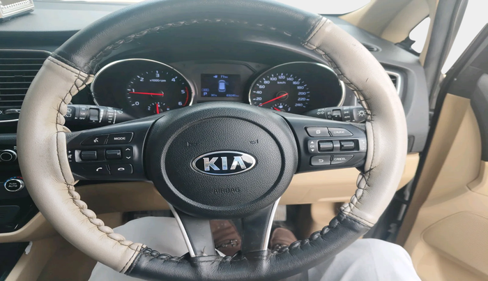 2020 KIA CARNIVAL PREMIUM 2.2 8 STR, Diesel, Automatic, 63,245 km, interior