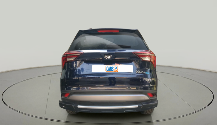 2022 Mahindra XUV700 AX 5 D MT 5 STR, Diesel, Manual, 27,709 km, exterior