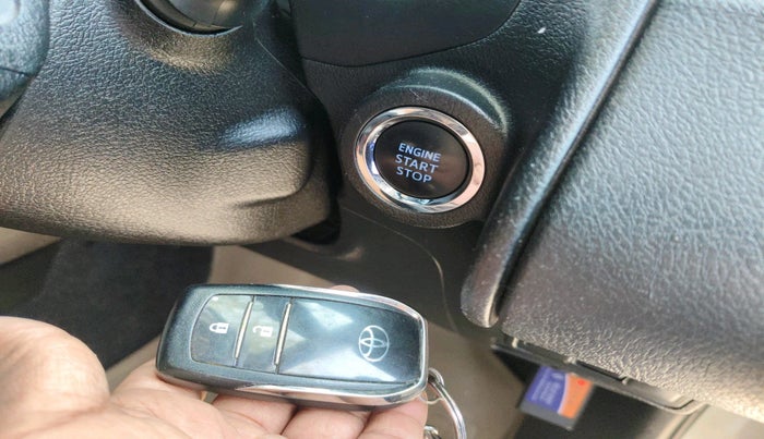 2021 Toyota Innova Crysta 2.4 ZX AT 7 STR, Diesel, Automatic, 44,876 km, interior