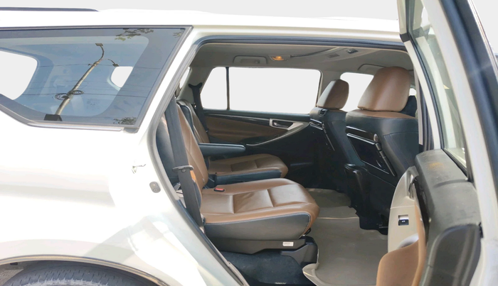 2021 Toyota Innova Crysta 2.4 ZX AT 7 STR, Diesel, Automatic, 44,876 km, interior