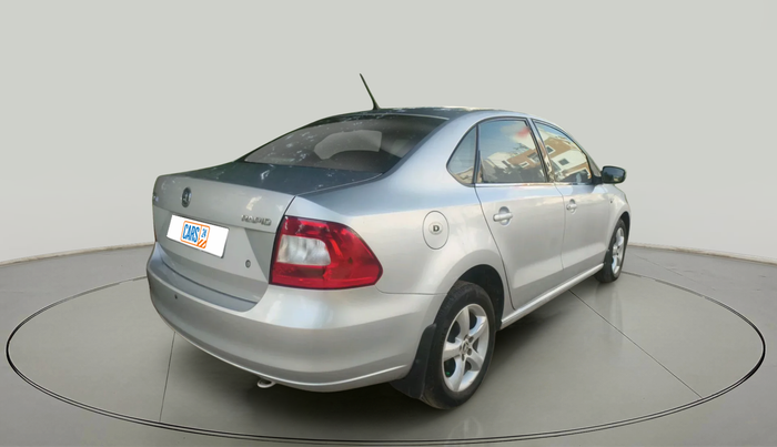 2015 Skoda Rapid AMBITION 1.5 TDI, Diesel, Manual, 1,32,649 km, exterior