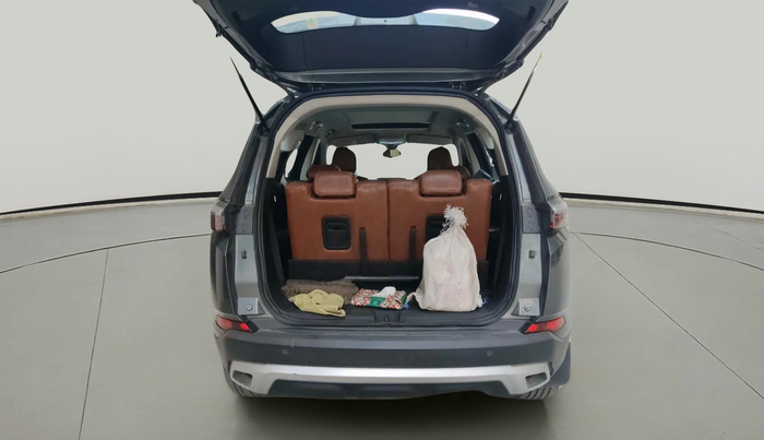 2023 Tata Safari XT PLUS, Diesel, Manual, 53,251 km, exterior