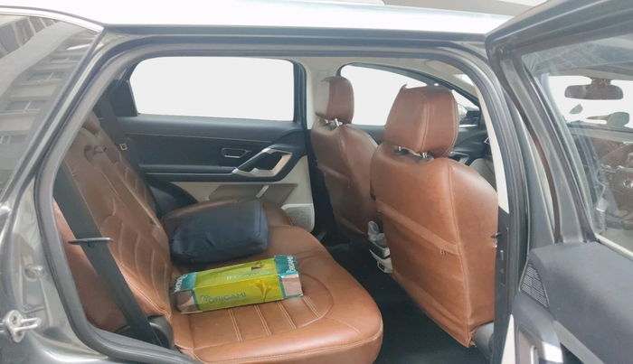 2023 Tata Safari XT PLUS, Diesel, Manual, 53,251 km, interior
