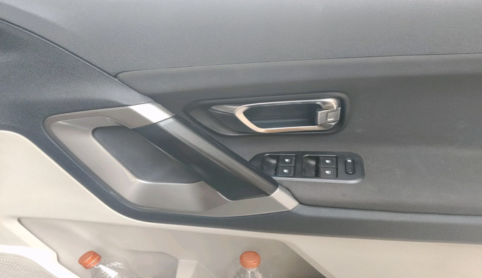 2023 Tata Safari XT PLUS, Diesel, Manual, 53,251 km, interior