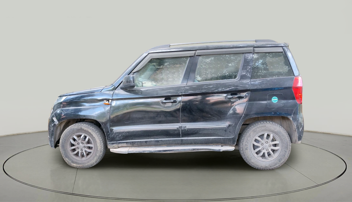 2018 Mahindra TUV300 T10, Diesel, Manual, 99,268 km, exterior