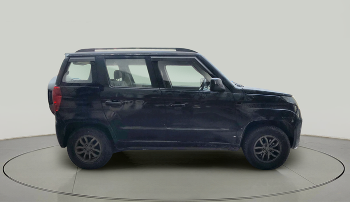 2018 Mahindra TUV300 T10, Diesel, Manual, 99,268 km, exterior