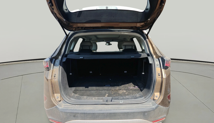 2022 Tata Harrier XZA PLUS JET 2.0L, Diesel, Automatic, 66,043 km, exterior