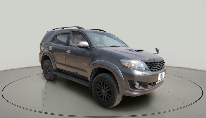 2012 Toyota Fortuner 3.0 4X4 MT, Diesel, Manual, 1,71,838 km, exterior