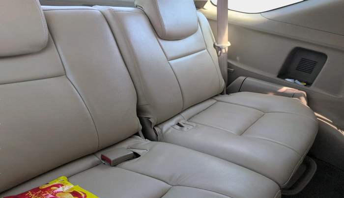 2012 Toyota Fortuner 3.0 4X4 MT, Diesel, Manual, 1,71,838 km, interior