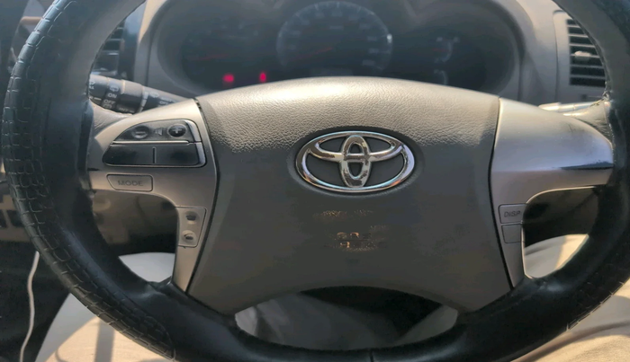 2012 Toyota Fortuner 3.0 4X4 MT, Diesel, Manual, 1,71,838 km, interior