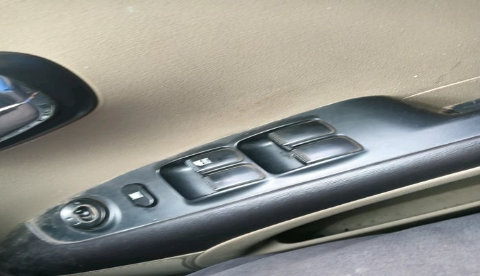 2010 Hyundai i10 SPORTZ 1.2, Petrol, Manual, 1,34,330 km, interior