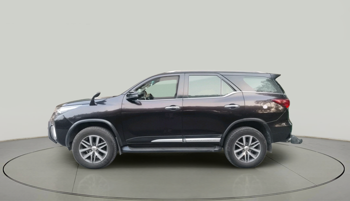 2017 Toyota Fortuner 2.8 4X4 AT, Diesel, Automatic, 2,05,953 km, exterior