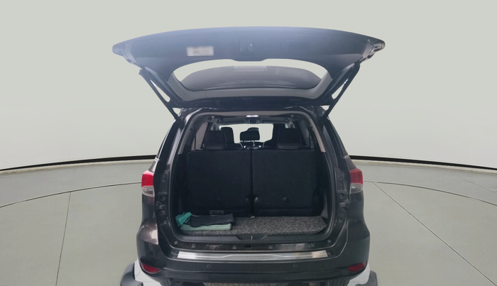 2017 Toyota Fortuner 2.8 4X4 AT, Diesel, Automatic, 2,05,953 km, exterior